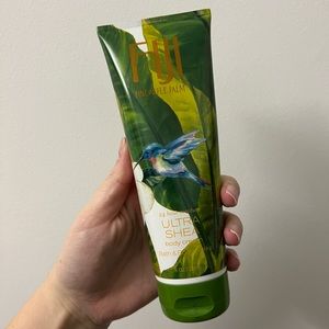 Bath & Body Works Fiji Pineapple Palm Body Cream